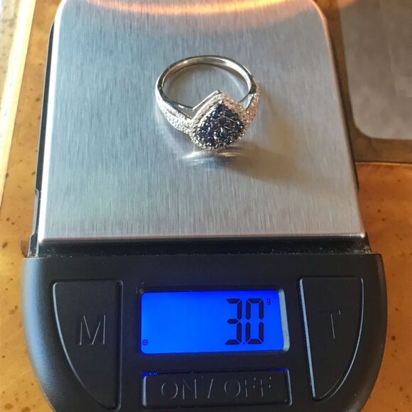 Natural Blue Sapphire Sterling Silver Teardrop Ring Size 7 - Picture 8 of 8